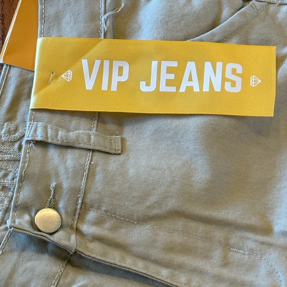NWT VIP Sculpting Stetch Jeans in Classic Cream Size 11/12 Pants - Picture 3 of 5
